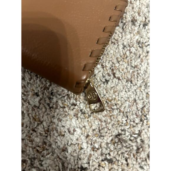 Tory Burch Tan Leather Wallet - Picture 7 of 7